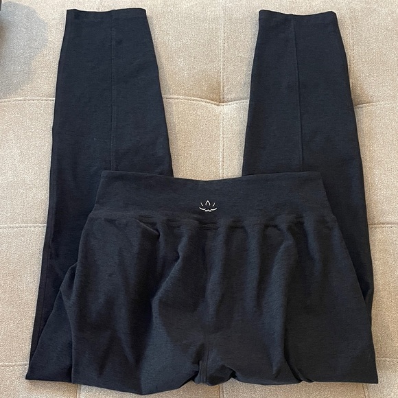 beyond yoga pant | m - Picture 5 of 17